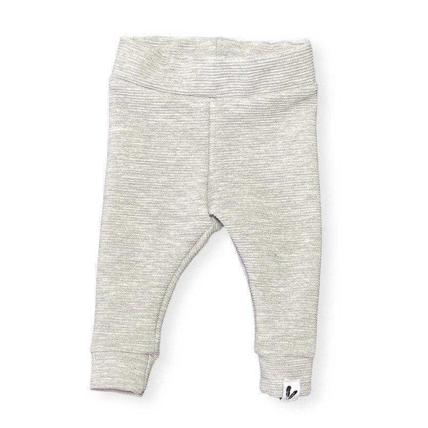 Newborn broekje rib light grey melange - Baby Winkel Online